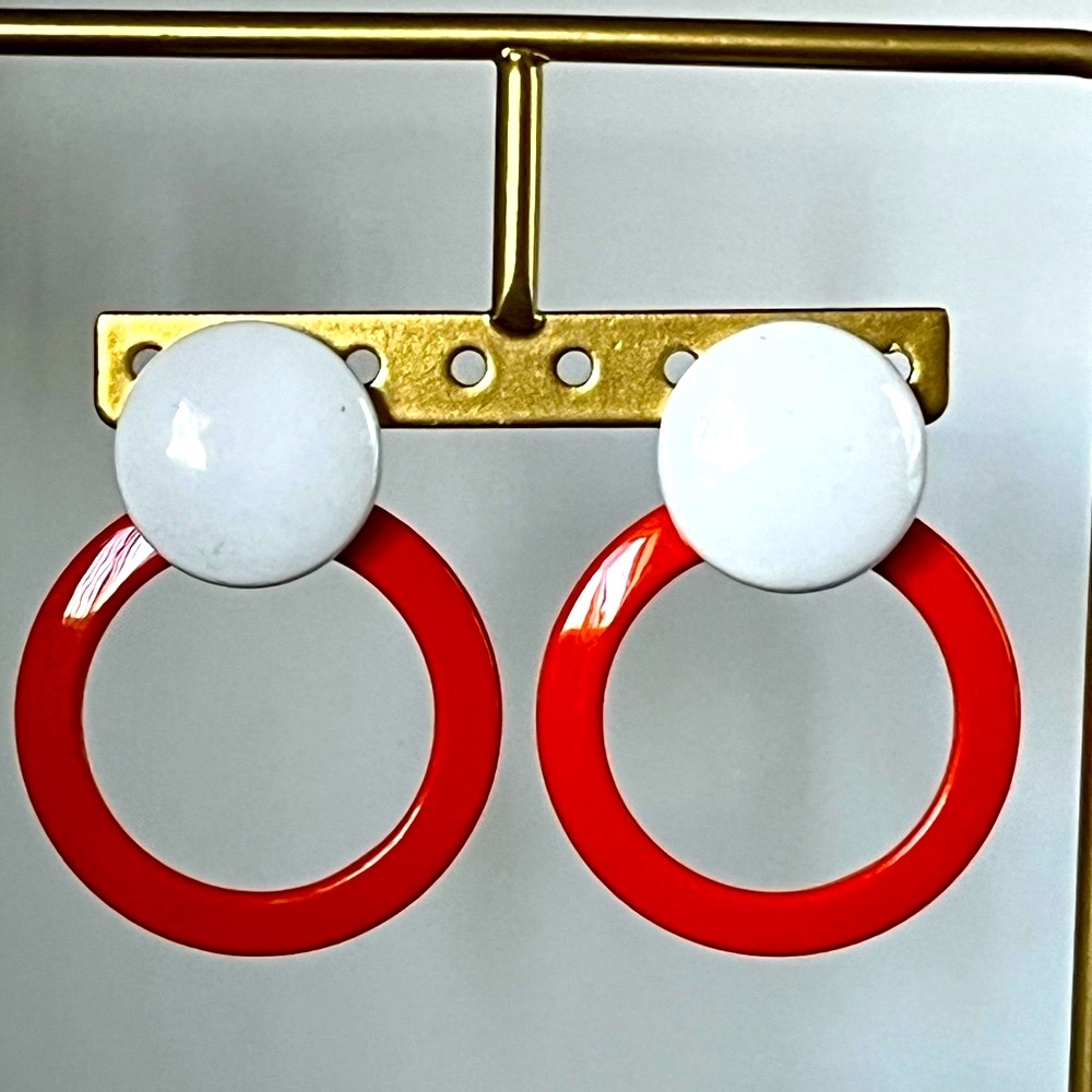 Astor Knockers